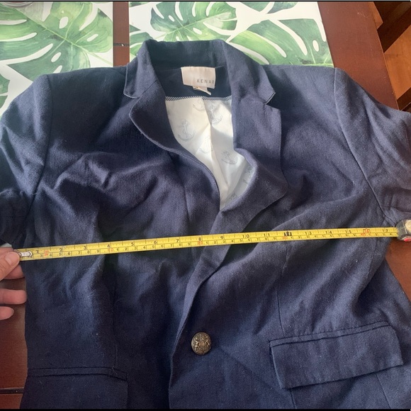 SOLD- Stunning blazer - Picture 8 of 9